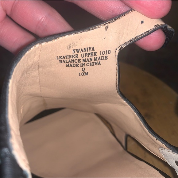 Nine West 4 inch Black Leather Heels - Picture 4 of 6